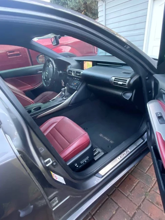 2014 Lexus IS 3rd Gen - Image 3 of 11