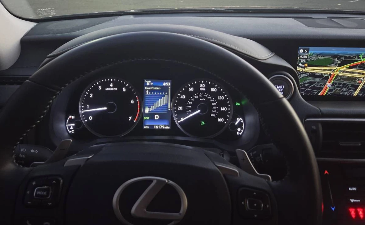 2019 Lexus IS 3rd Gen - Image 8 of 8