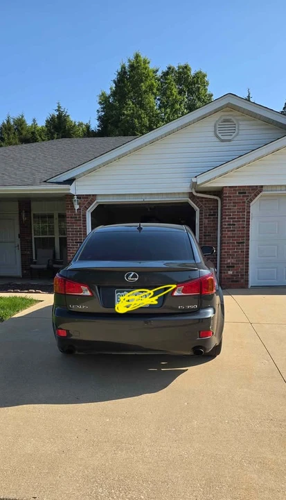2009 Lexus IS 2nd Gen - Image 3 of 7