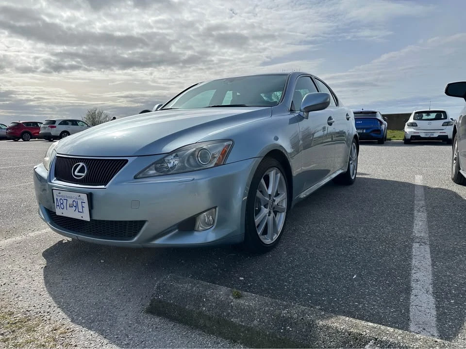 2007 Lexus IS 2nd Gen - Image 3 of 11
