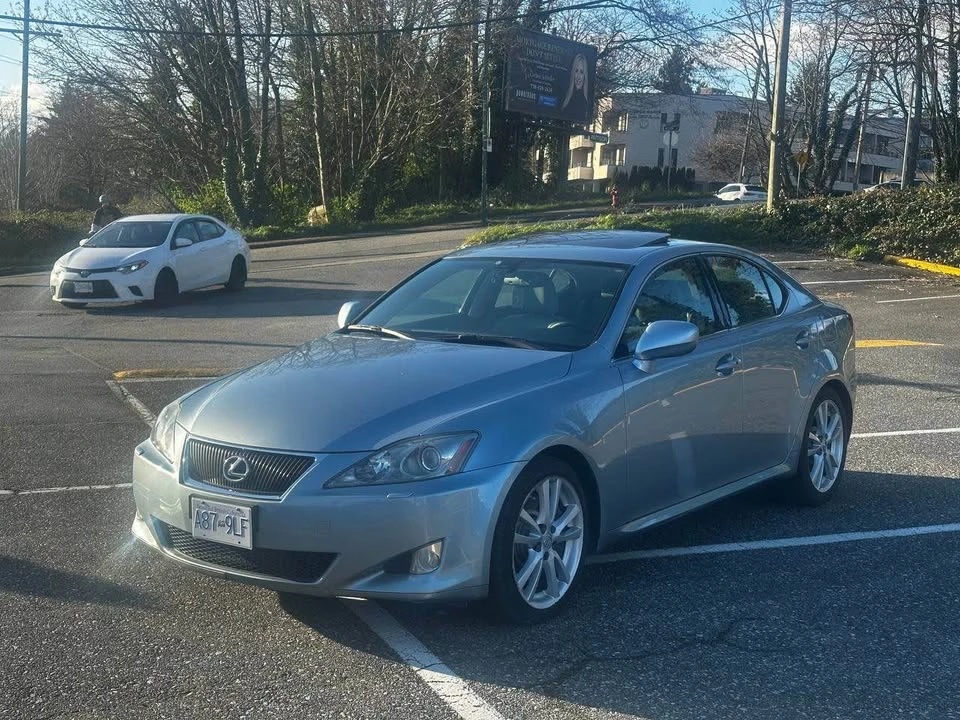 2007 Lexus IS 2nd Gen - Image 10 of 11