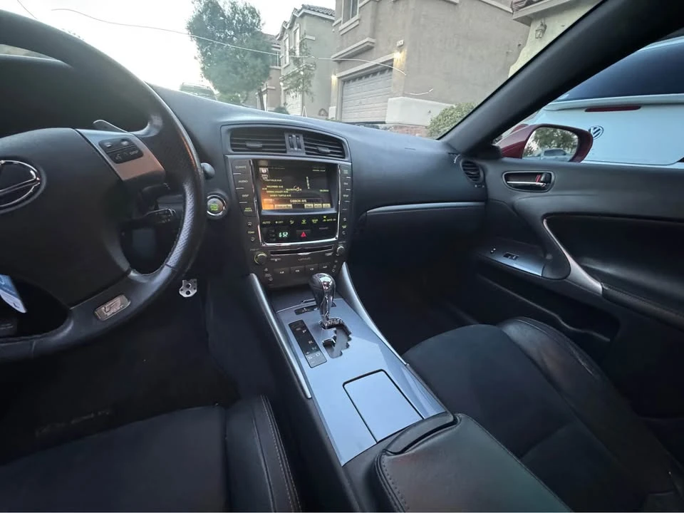 2011 Lexus IS 3rd Gen - Image 9 of 10