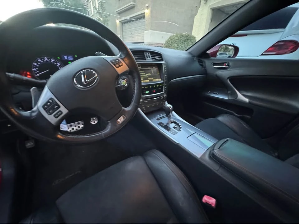 2011 Lexus IS 3rd Gen - Image 8 of 10