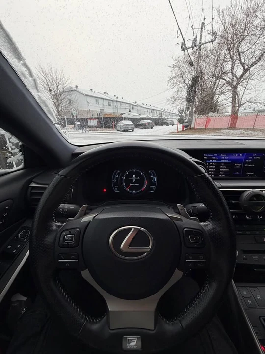 2020 Lexus IS 3rd Gen - Image 6 of 8