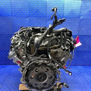 Lexus IS 500 5.0L RWD Engine
