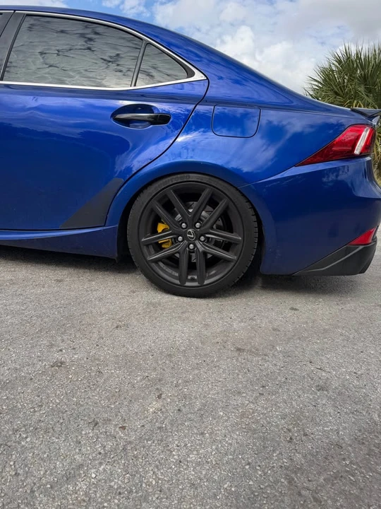 2016 Lexus IS 3rd Gen - Image 6 of 8