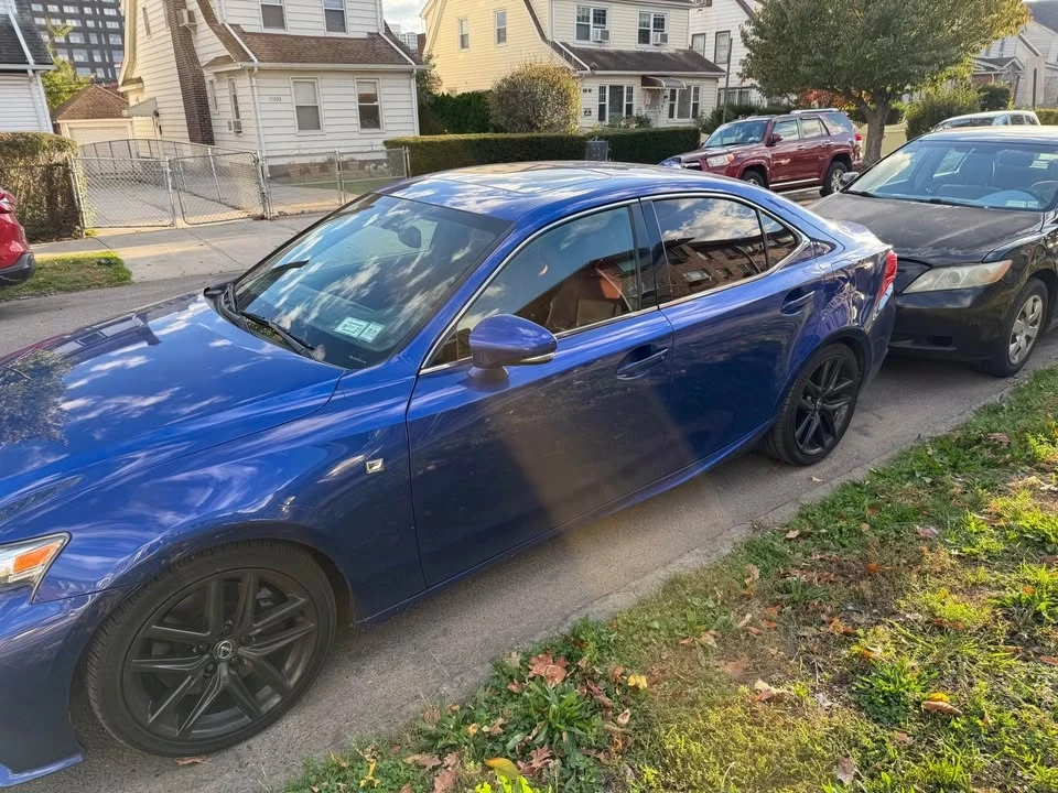 2016 Lexus IS 3rd Gen - Image 5 of 10