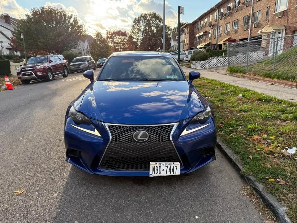 2016 Lexus IS 3rd Gen - Image 7 of 10