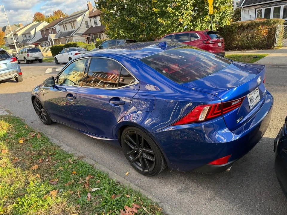 2016 Lexus IS 3rd Gen - Image 9 of 10