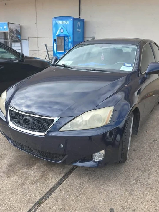 2007 Lexus IS 2nd Gen - Image 4 of 8