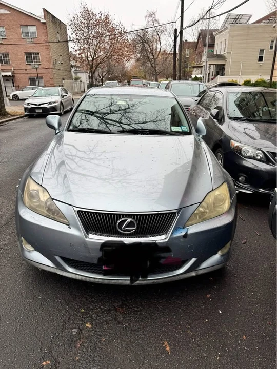 2007 Lexus IS 2nd Gen - Image 2 of 7