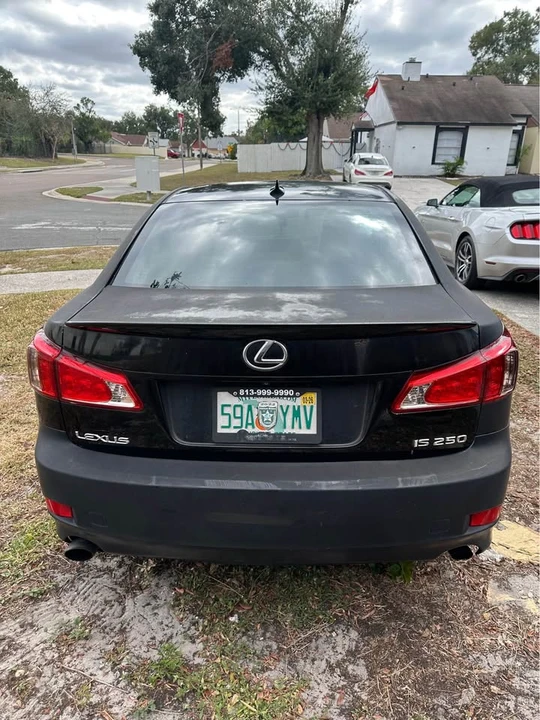 2009 Lexus IS 2nd Gen - Image 4 of 9