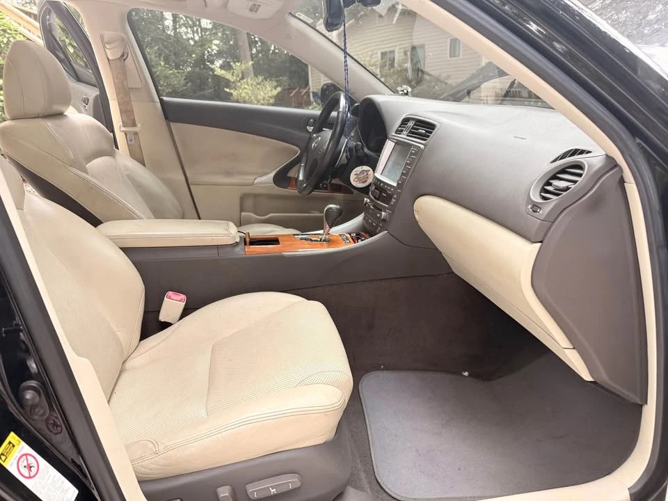 2009 Lexus IS 2nd Gen - Image 7 of 8