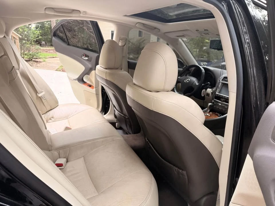 2009 Lexus IS 2nd Gen - Image 6 of 8