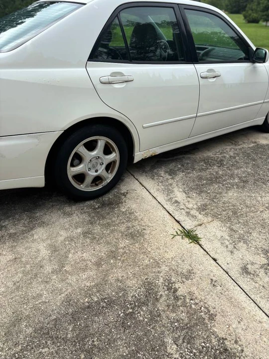 2001 Lexus IS 1st Gen - Image 6 of 11