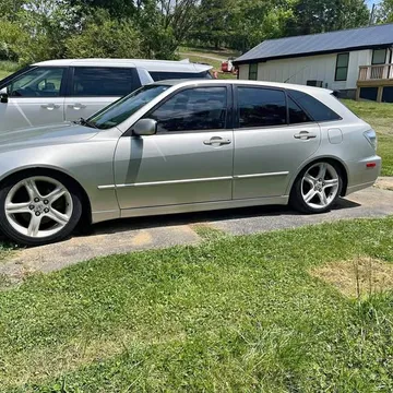 Lexus IS300 Sportscross