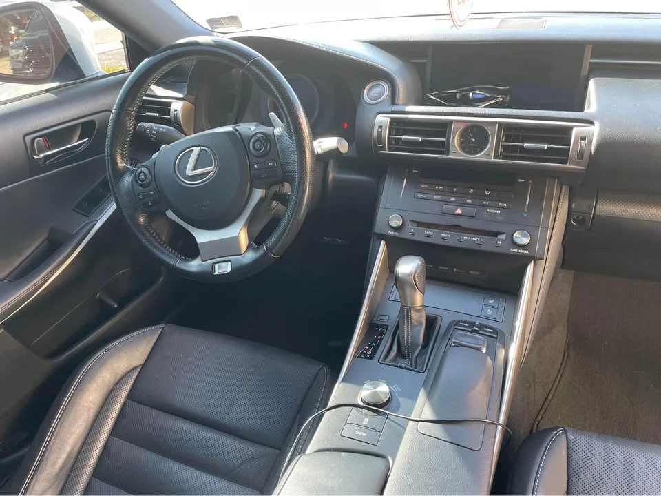 2016 Lexus IS 3rd Gen - Image 6 of 9