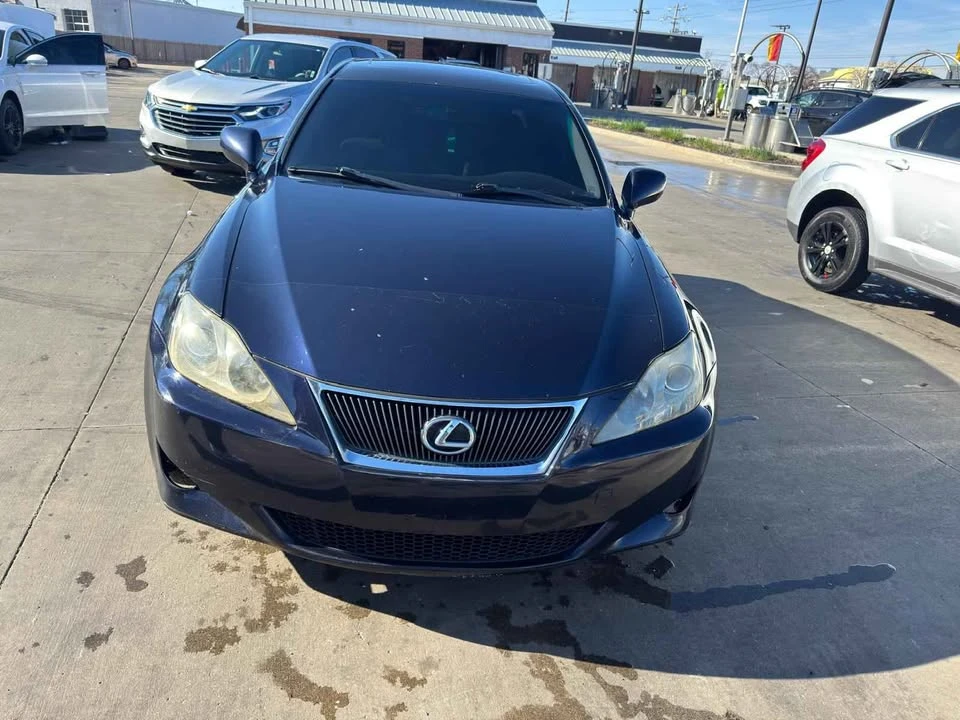 2007 Lexus IS 2nd Gen - Image 5 of 10