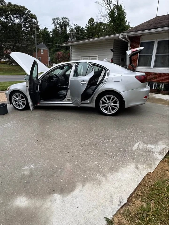2007 Lexus IS 2nd Gen - Image 4 of 9