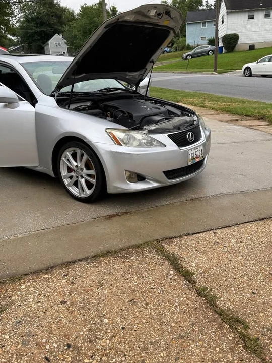 2007 Lexus IS 2nd Gen - Image 8 of 9