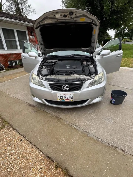 2007 Lexus IS 2nd Gen - Image 2 of 9