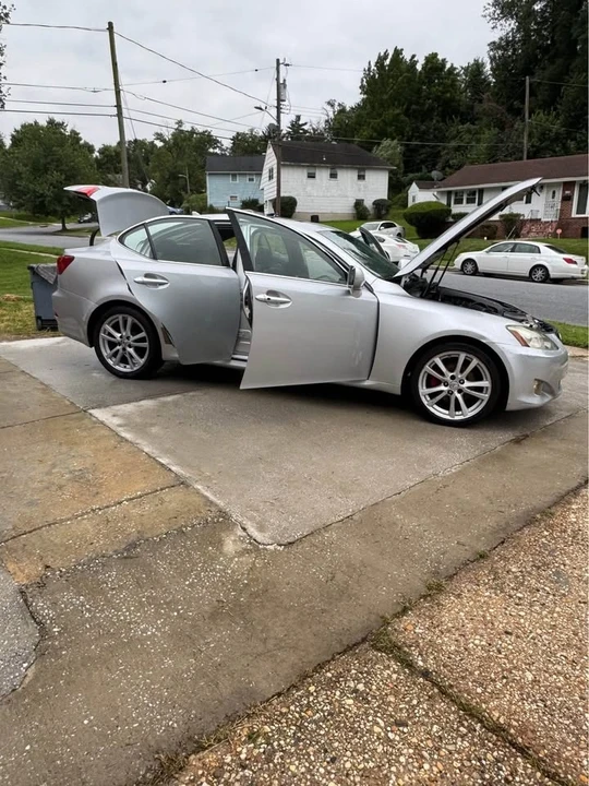 2007 Lexus IS 2nd Gen - Image 7 of 9