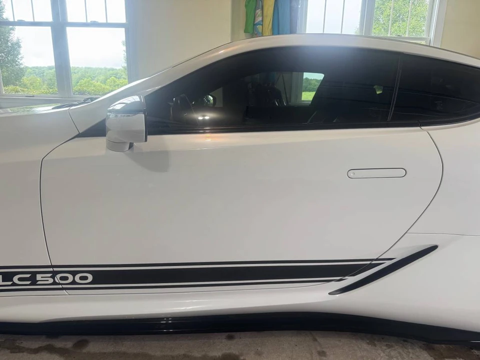 2018 Lexus LC - Image 21 of 24