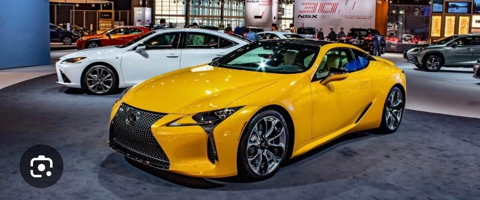 Lexus LC - Image 2 of 7
