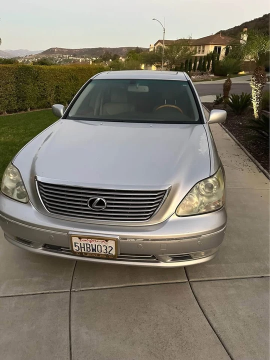 2004 Lexus LS 3rd Gen - Image 8 of 8