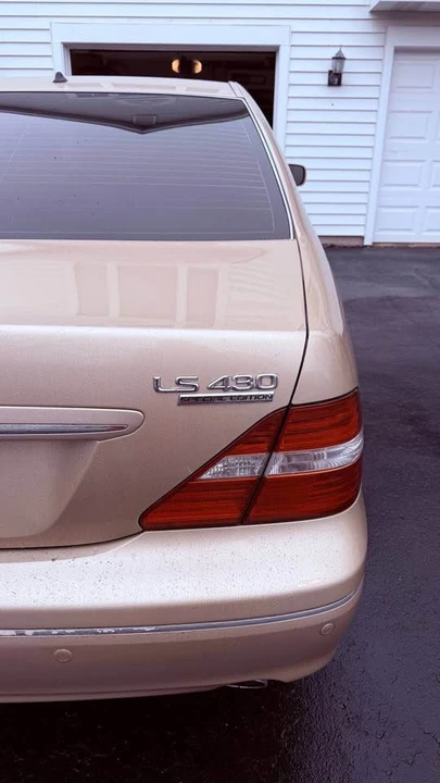 2004 Lexus LS 3rd Gen - Image 7 of 9