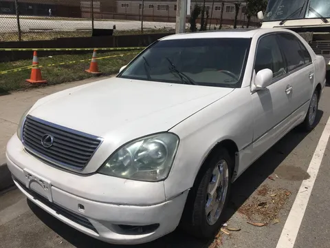 2002 Lexus LS 430 Ultra Luxury