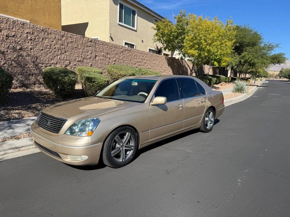 2001 Lexus LS 3rd Gen - Image 7 of 7