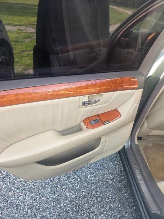 2006 Lexus LS 3rd Gen - Image 3 of 5