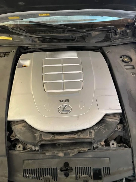2008 Lexus LS 4th Gen - Image 5 of 10