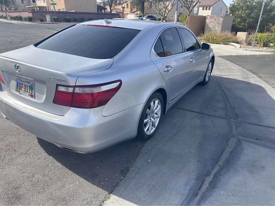 2007 Lexus LS 4th Gen - Image 2 of 9
