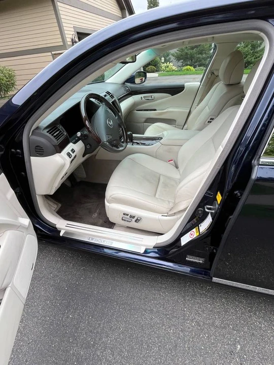 2008 Lexus LS 4th Gen - Image 6 of 12