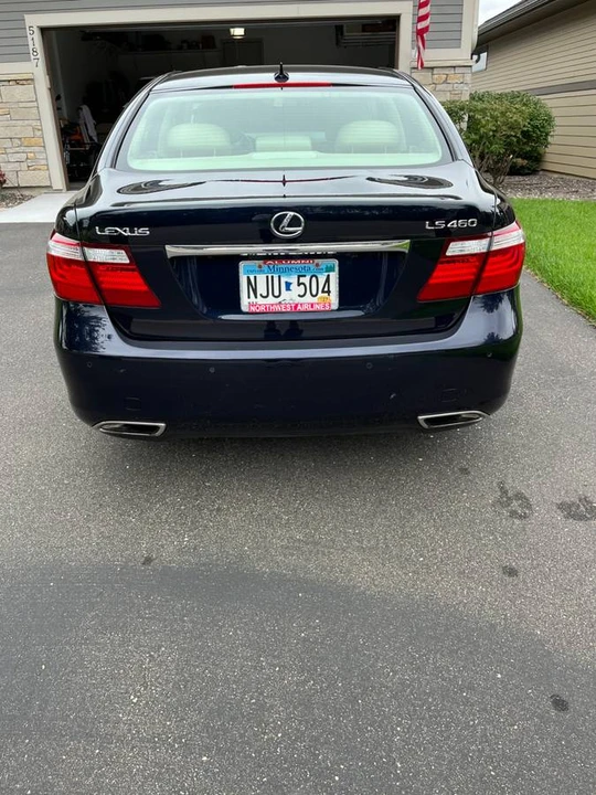 2008 Lexus LS 4th Gen - Image 2 of 12