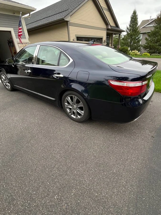 2008 Lexus LS 4th Gen - Image 4 of 12