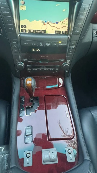 2008 Lexus LS 4th Gen - Image 13 of 14