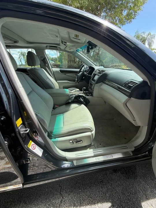 2008 Lexus LS 4th Gen - Image 18 of 23