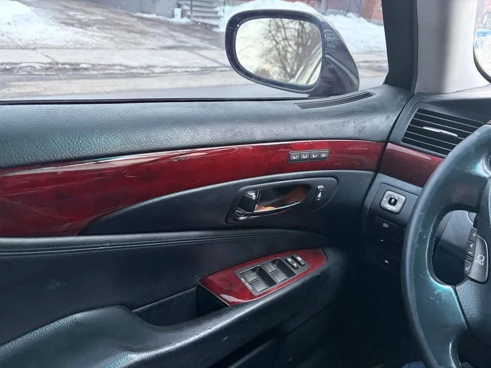 2007 Lexus LS 4th Gen - Image 8 of 9