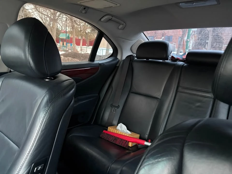 2007 Lexus LS 4th Gen - Image 9 of 9