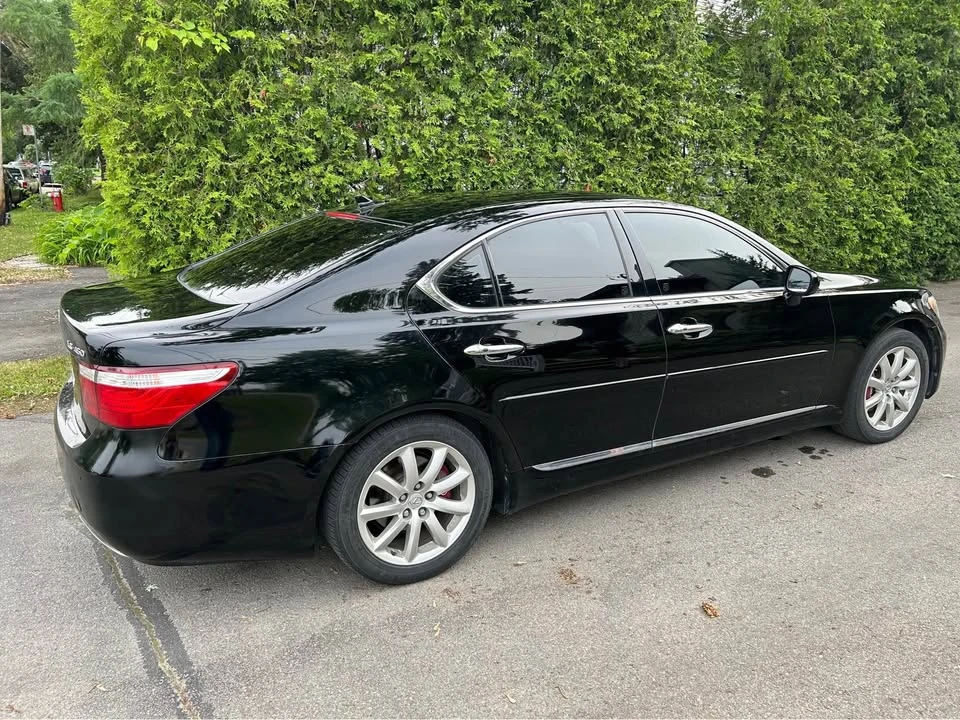 2007 Lexus LS 4th Gen - Image 2 of 9