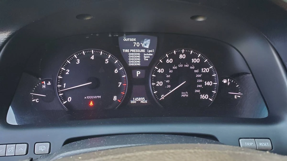2008 Lexus LS 4th Gen - Image 18 of 24