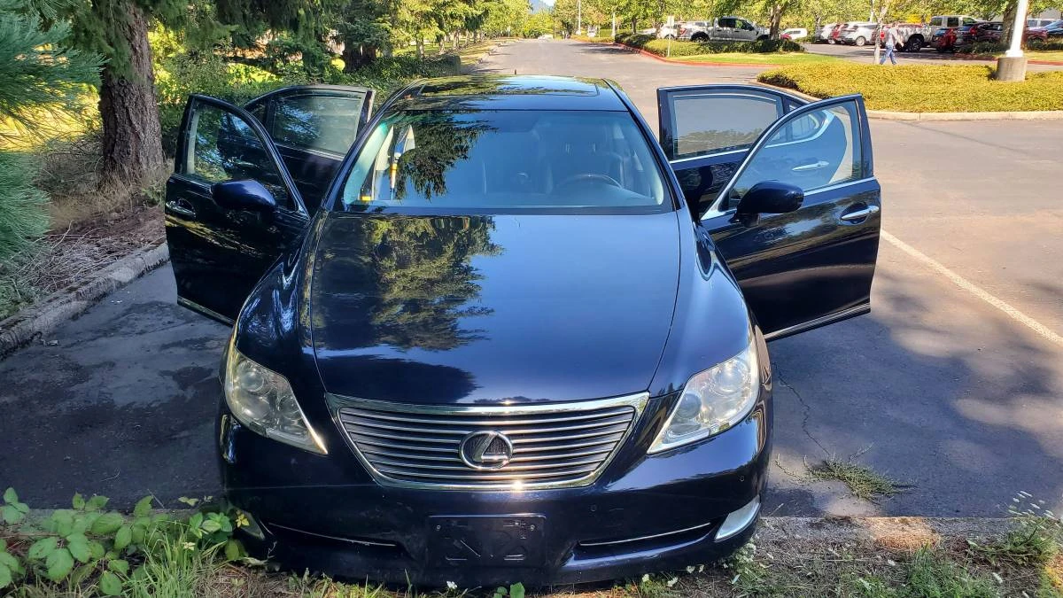 2008 Lexus LS 4th Gen - Image 6 of 24