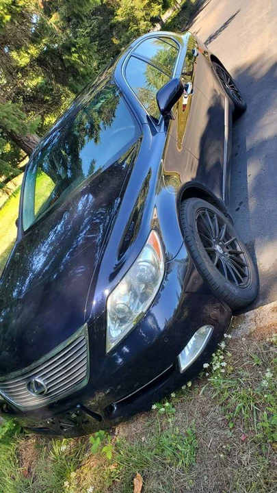 2008 Lexus LS 4th Gen - Image 2 of 24