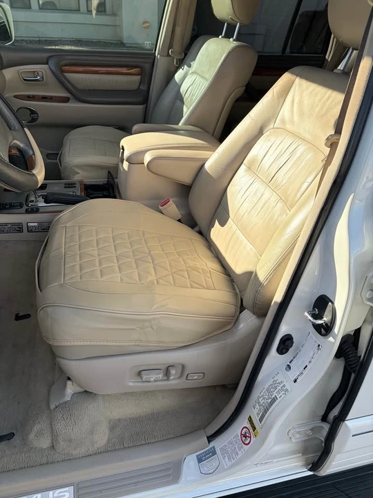 Lexus LX 1st Gen - Image 8 of 10