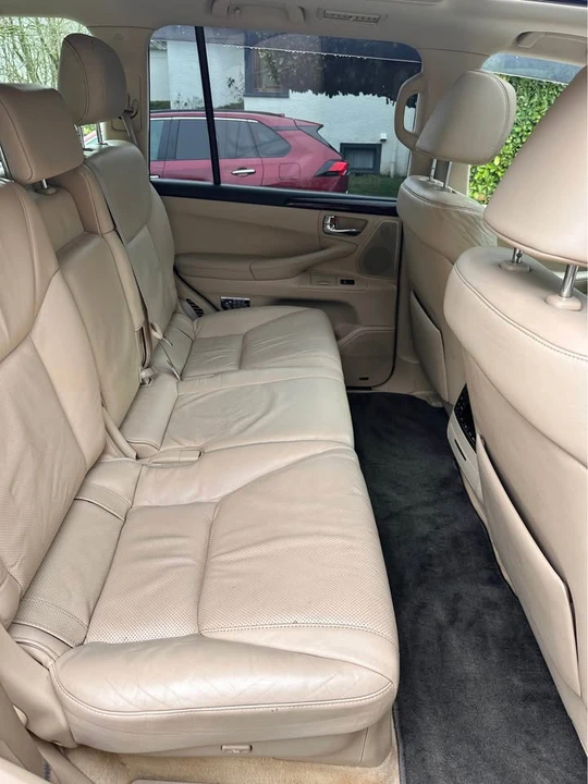 2008 Lexus LX 3rd Gen - Image 3 of 10