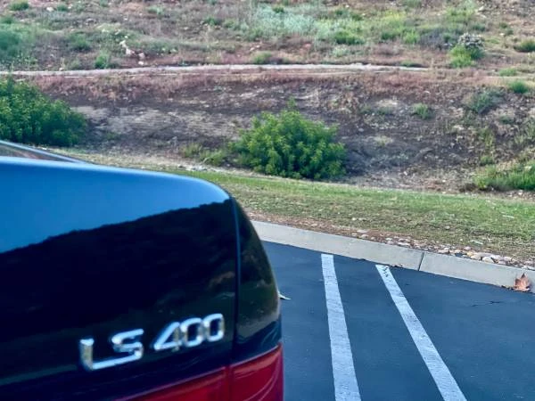 Lexus LS 1st Gen - Image 19 of 20