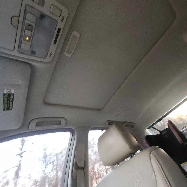 2004 Lexus LS 3rd Gen - Image 7 of 8
